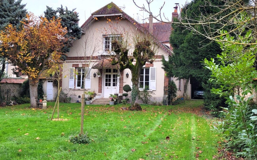 Vente Maison – 5 pièces – 186 m² à Cloyes-les-trois-rivières (28220)
